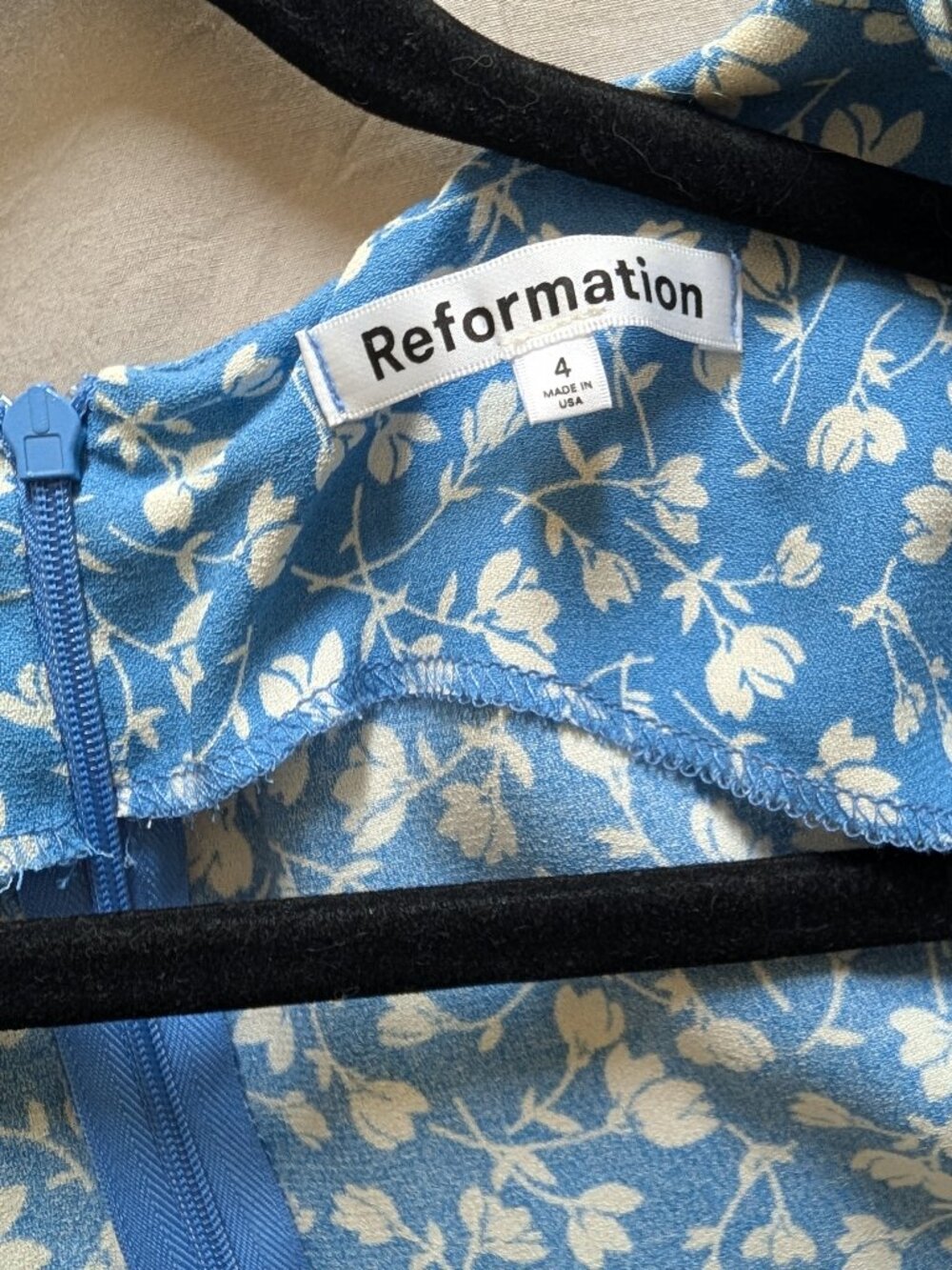 Reformation Lacey Dress in Marie Size 4 Like New! - Picture 4 of 5